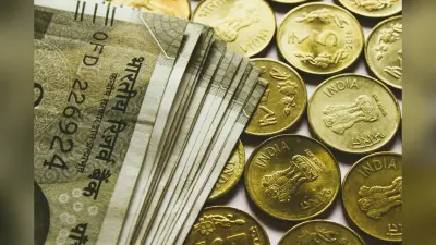 धन की बरकत के लिए वास्तु उपाय, जानें तिजोरी रखने के शुभ नियम