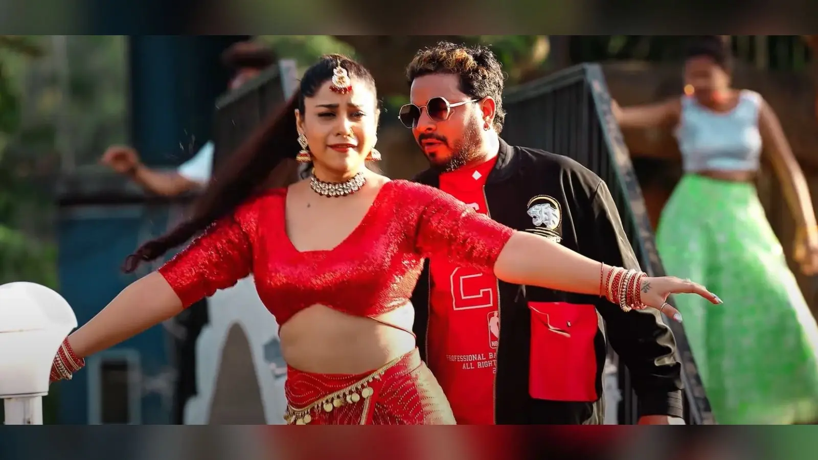 Bhojpuri Song : शिल्पी राज और मुन्ना दुबे का गाना ‘नाजुक कमरिया’ रिलीज, अनारा गुप्ता ने बढ़ाया पारा