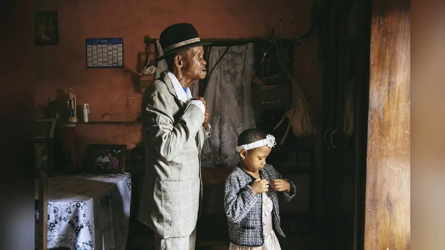 World Press Photo Award 2024 : जानें किसकी फोटोग्राफी ने जीता जूरी का दिल और किस कैटेगरी में किसे मिला अवॉर्ड