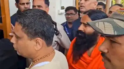Patanjali Advertisement Case: आप अच्छा काम कर रहे हैं लेकिन एलोपैथी को नीचा नहीं दिखा सकते, सुप्रीम कोर्ट ने पतंजलि से कहा