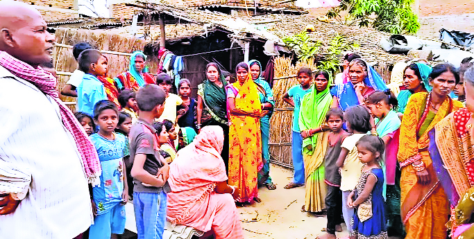 चापाकल के पानी को लेकर हुए विवाद में मारपीट, वृद्ध महिला की मौत