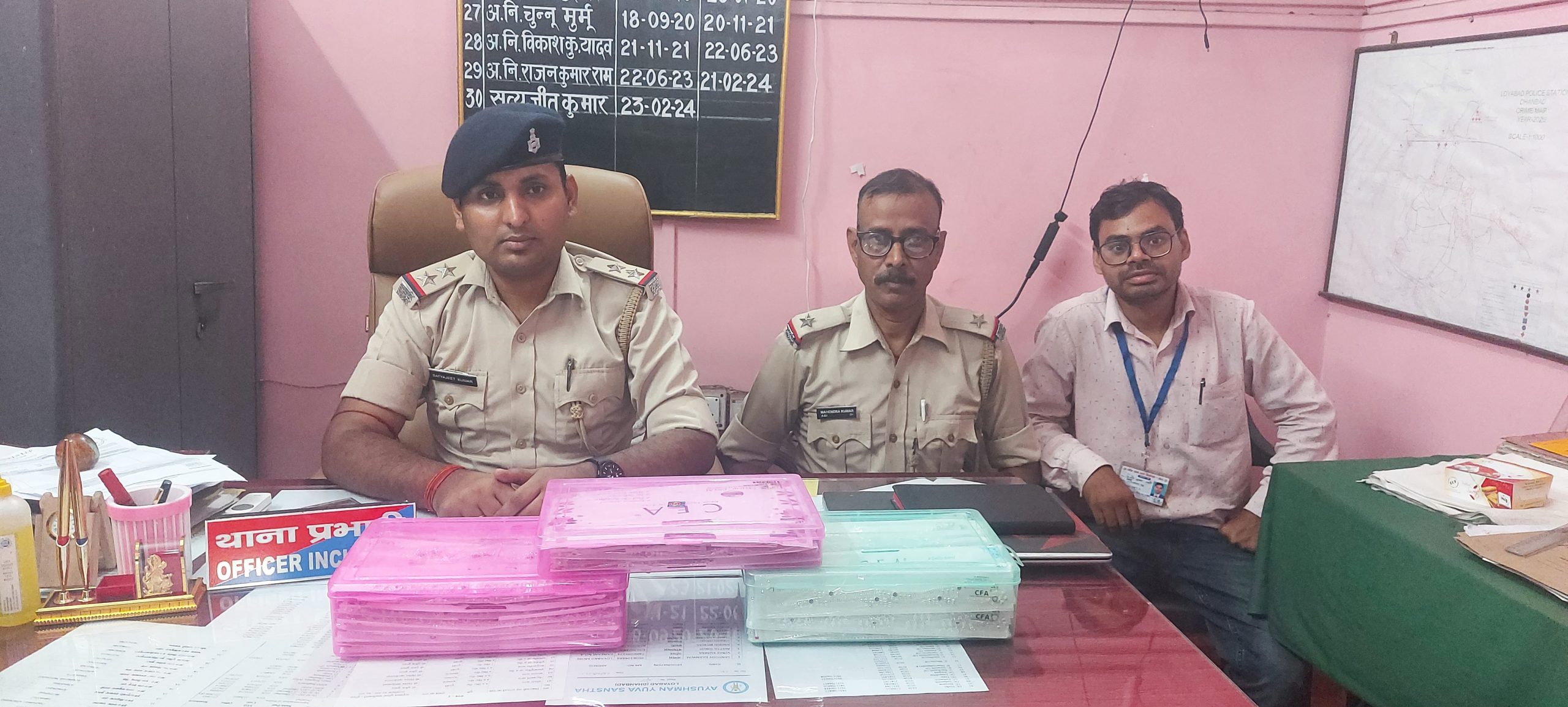 कोलकाता से कतरास ले जा रहे आठ किलो चांदी के पायल जब्त