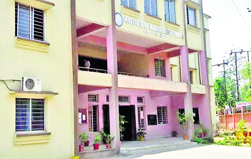 वीसी अचानक पहुंचे आइएमएस, निदेशक और शिक्षक मिले नदारद