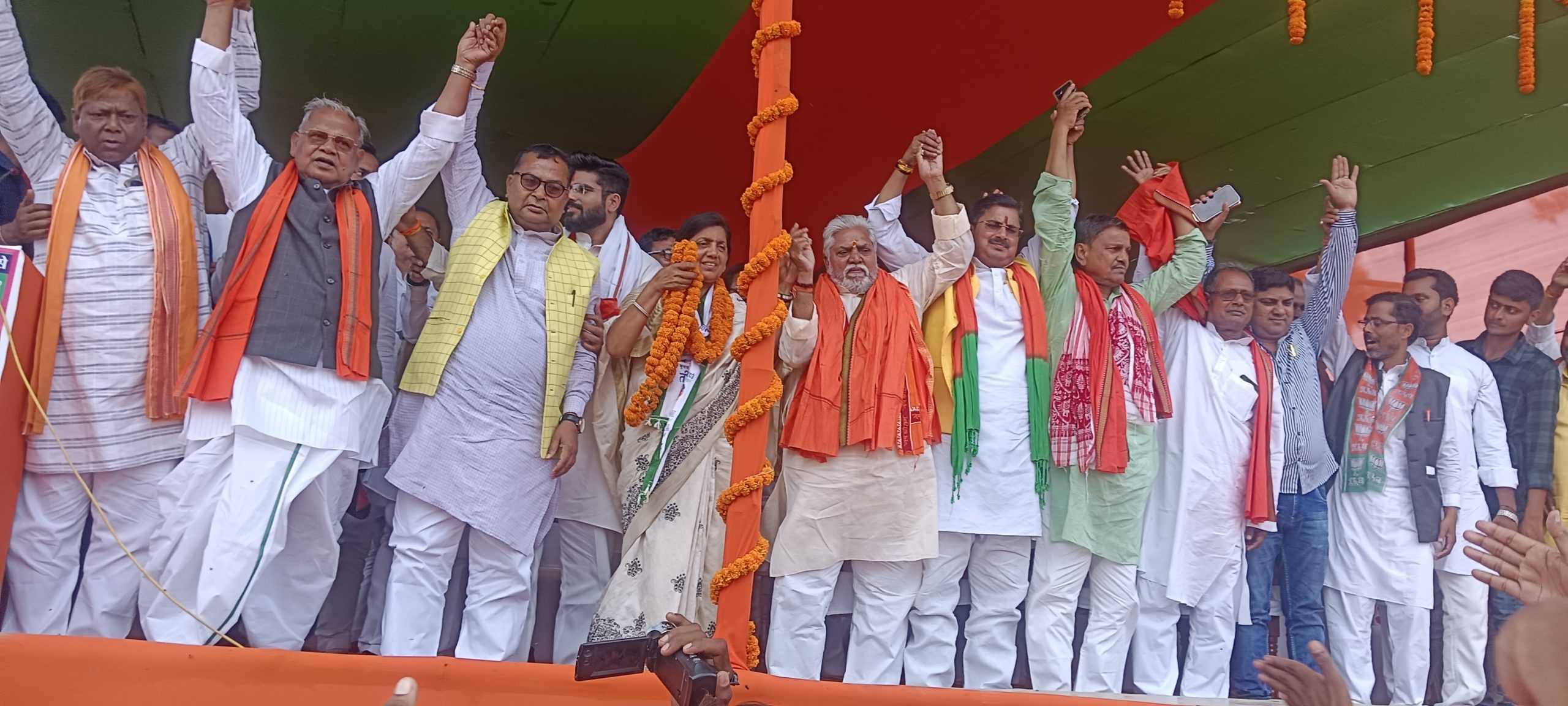 पाक व चीन के एजेंट क��� भाषा बोल रहा है विपक्ष: जीतनराम मांझी