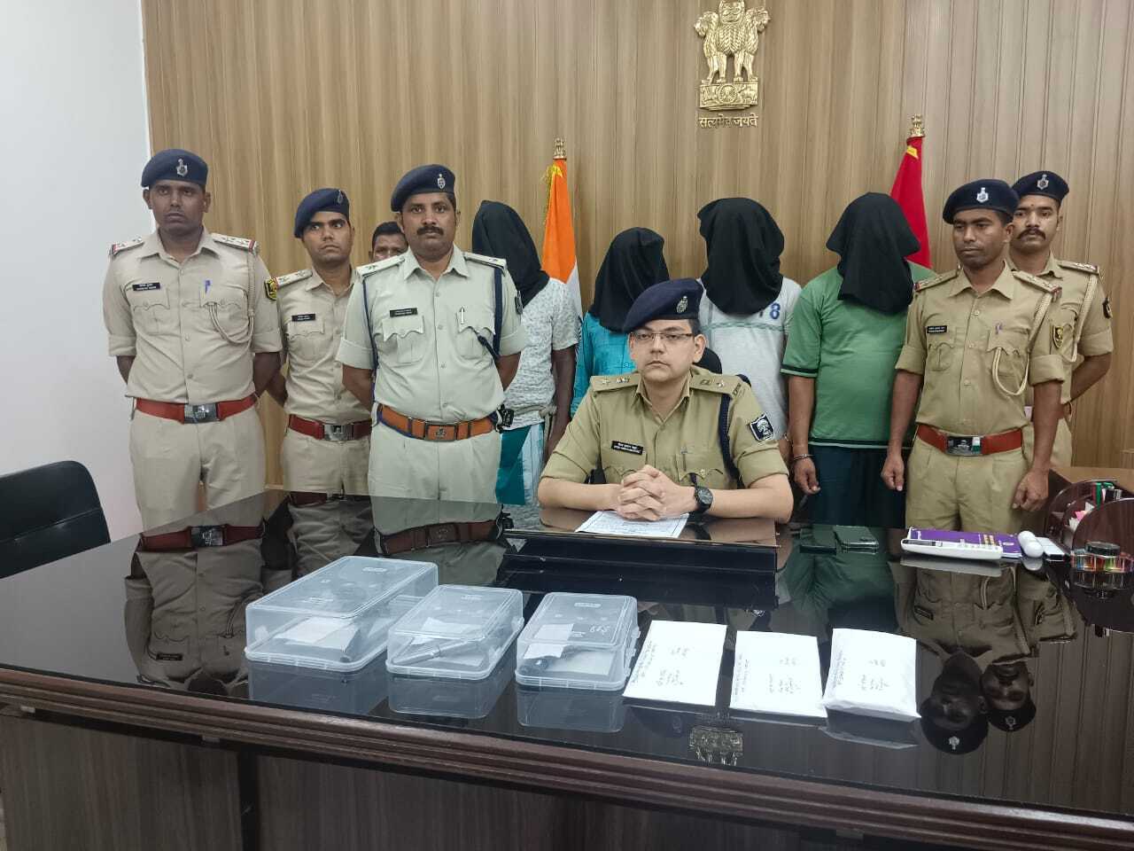 मध्यप्रदेश का दो हथियार तस्कर सहित चार गिरफ्तार, पिस्टल व देसी कट्टा बरामद