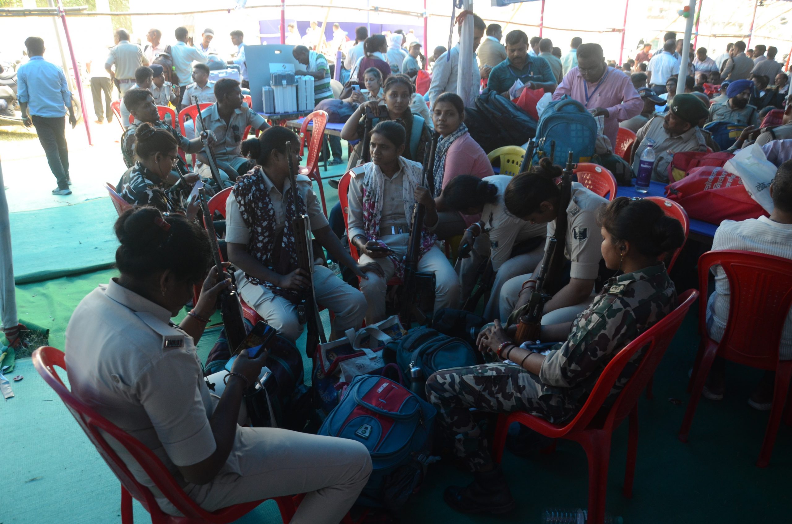 पटना साहिब से 17 व पाटलिपुत्र से 22 प्रत्याशियों की किस्मत पर 43.76 लाख वोटर आज लगायेंगे मुहर