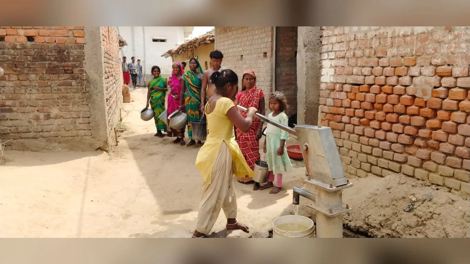 गया में भीषण गर्मी ने बढ़ाई चिंता, नीचे जा रहा जलस्तर, ग्रामीण पीने के पानी के लिए भी परेशान