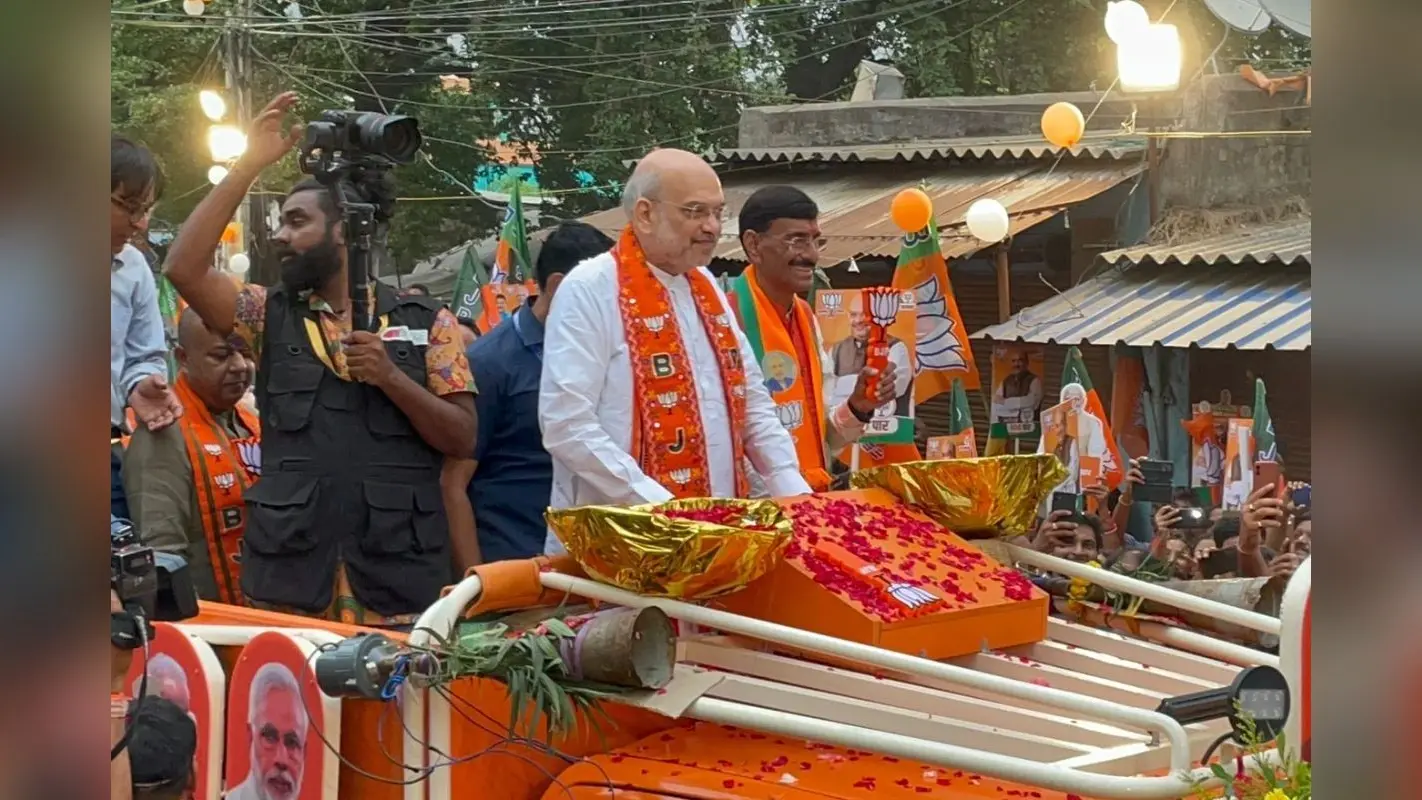 Amit Shah Ranchi Road Show: अमित शाह ने रांची के चुटिया में किया रोड शो, सड़कों पर उमड़ा जनसैलाब