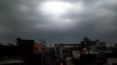 Bihar Weather: मई में हो रहा ठंड का एहसास, बिहार में तापमान सामान्य से साढ़े सात डिग्री नीचे