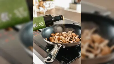 अपने स्वास्थय को अच्छा बनाए रखने के लिए इन 5 कुकिंग ऑयल से दूर रहें