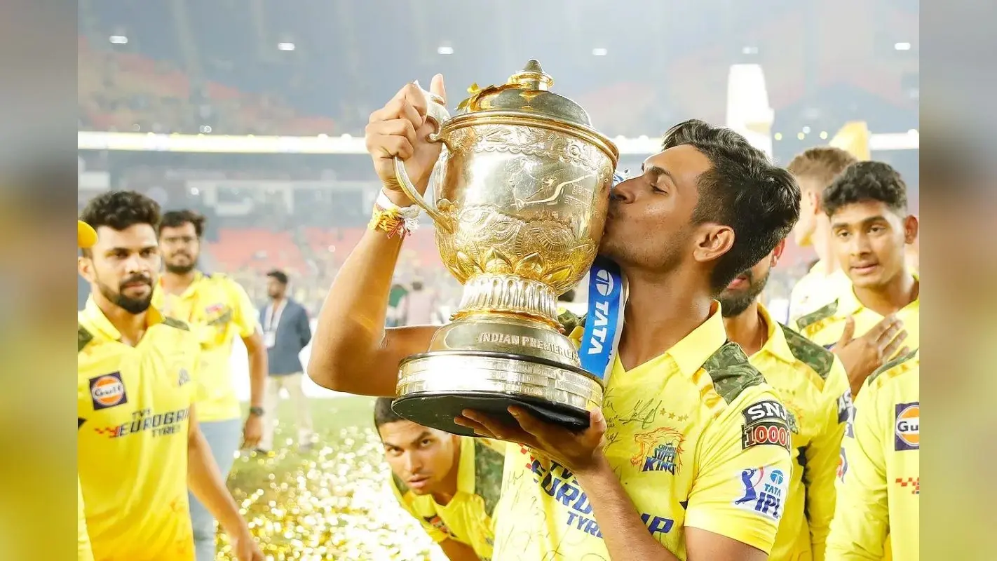 IPL का सबसे चौंकाने वाला रिकॉर्ड सामने आया, जाने क्यों प्वाइंट टेबल में शीर्ष दो पर रहनेवाली टीमें ही हैं दावेदार