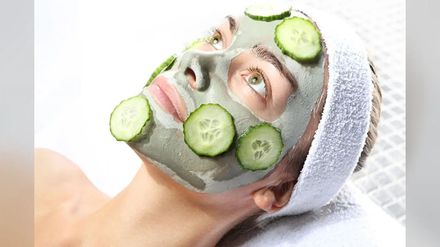 Skin Care: ब्यूटी एक्सपर्ट से जानिए खीरा का फेस पैक कैसे बनाये
