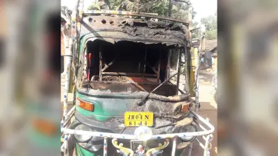 आग लगने से टेंपो जला, हजारो की क्षति