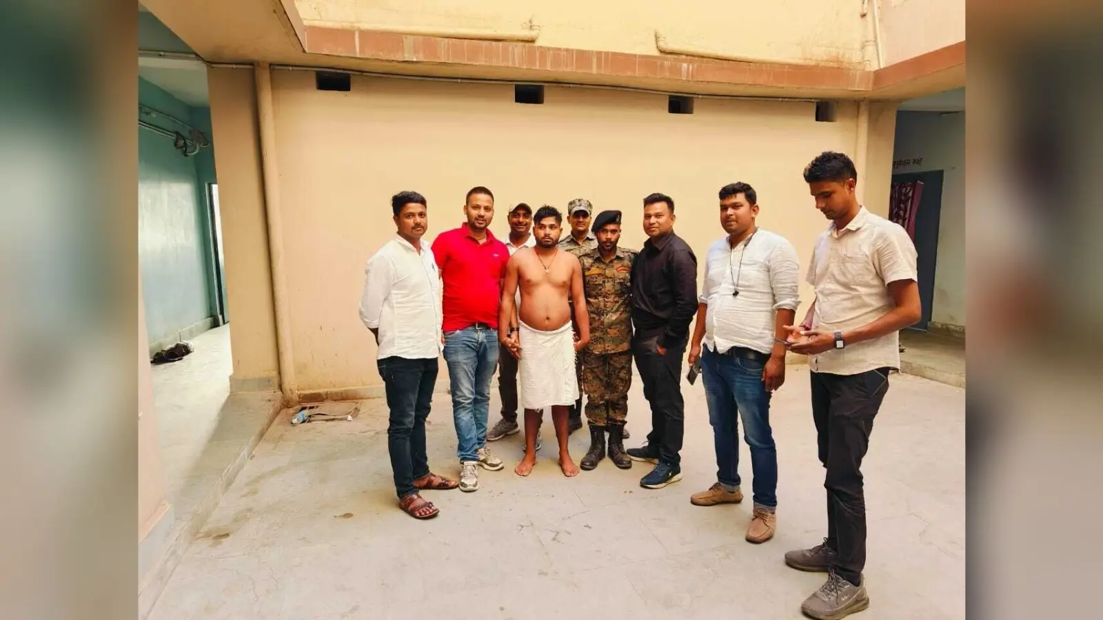 पोस्टमैन हत्याकांड के शूटर कुख्यात अपराधी 50 हजार का इनामी ब्रजेश बांका से गिरफ्तार