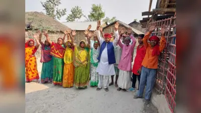 विस्थापित परिवारों ने वोट बहिष्कार का किया ऐलान