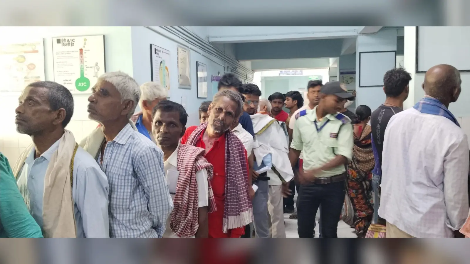 बढ़ती गर्मी की तपीश से अस्पताल में मरीजों की संख्या में इजाफा