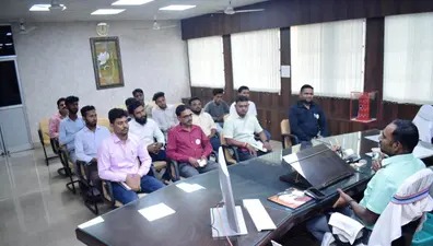 ”मैं भी इलेक्शन एंबेसडर” अभियान को लेकर सोशल मीडिया इन्फ्लुएंसर्स के साथ विमर्श