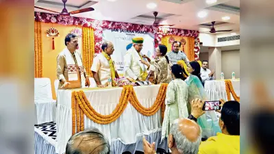 रानीगंज के व्यापारियों संग अर्जुन राम मेघवाल की बैठक