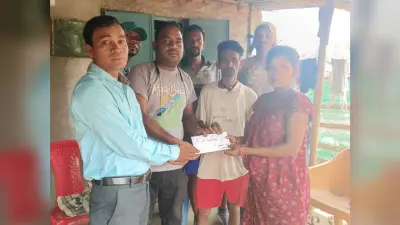 सोशल मीडिया ग्रुप के साथियों ने श्राद्धकर्म के लिए 25 हजार रुपये मदद की