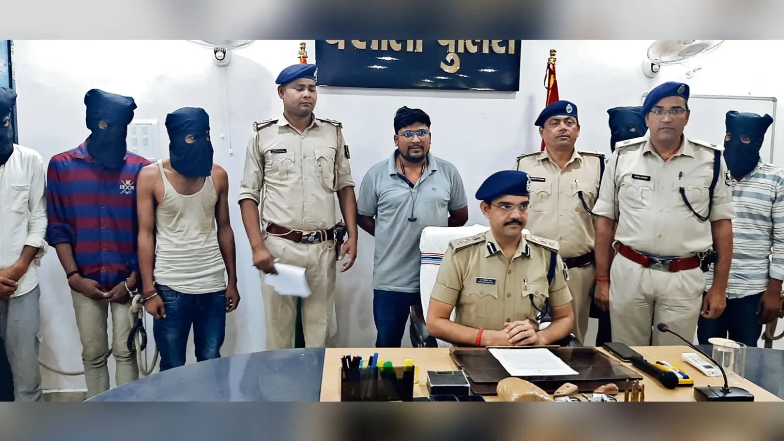 बंधन बैंक एवं सीएसपी संचालक से लूट एवं हत्या मामले में पांच बदमाश गिरफ्तार