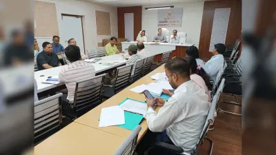 बाढ़ पूर्व तैयारी पर आपदा प्रबंध की बैठक में एडीएम ने दिये कई आवश्यक निर्देश