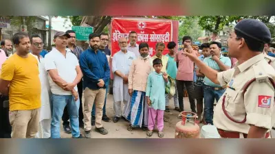 गैस सिलेंडर में आग लगने पर बचाव की दी जानकारी