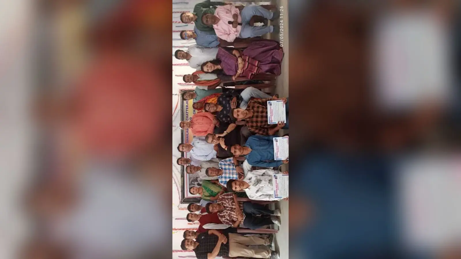 मैट्रिक में बेहतर प्रदर्शन करने वाले विद्यार्थी सम्मानित