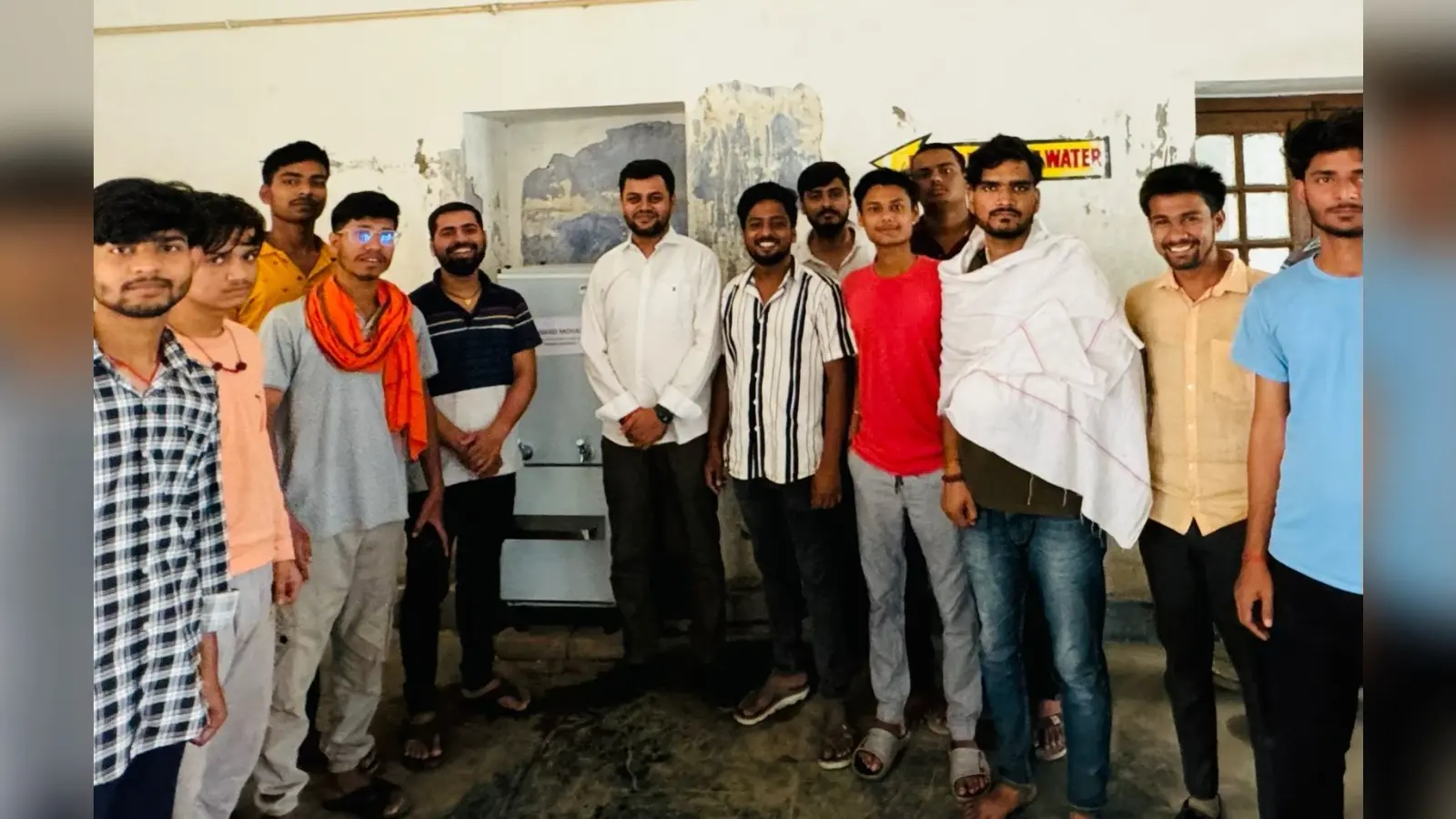 कैंपस : छात्रसंघ की ओर से हथुआ हॉस्टल में लगाया गया वाटर कूलर