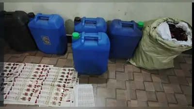 250 लीटर स्प्रिट, नकली रैपर, ढक्कन और बारकोड बरामद