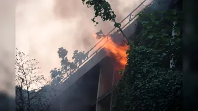 Patna : बीएसएनएल टेलीफोन एक्सचेंज के ऑफिस में लगी भीषण आग