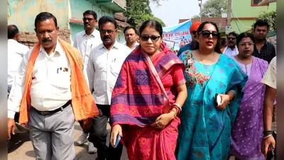 कुसमाटांड़ में निकली मतदाता जागरूकता रैली
