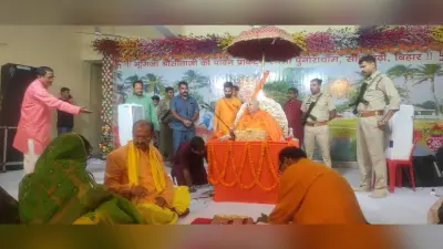 जिसके अंश से अगणित उमा ब्रह्माणी उत्पन्न हो, वह शक्ति संपन्न सीता हैं : रामभद्राचार्य