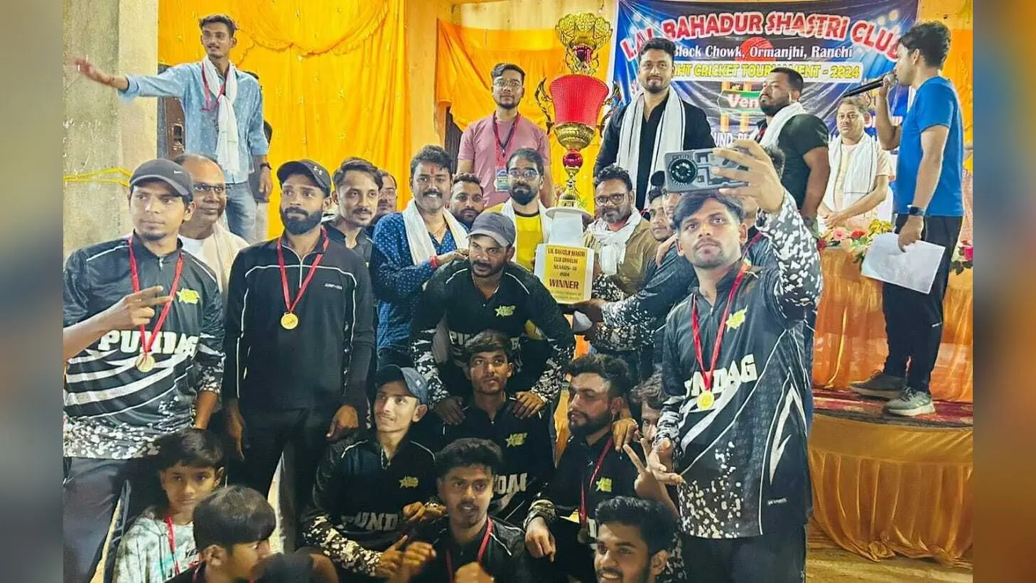 एलबीएस क्लब को हरा अताउल्लाह ब्रदर्स पुंदाग बना विजेता