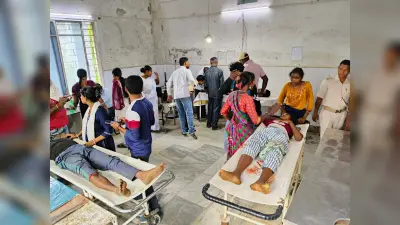 स्कार्पियो के धक्के से घर क्षतिग्रस्त, तीन लोग घायल
