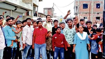 वामो उम्मीदवार जहांआरा खान के खिलाफ लगे गो बैक के नारे