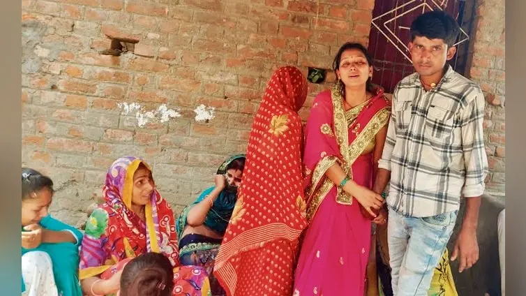 घर के आंगन में मिला बहू का शव, ससुराल वाले हुए फरार