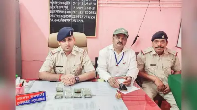 – सेंद्रा चेकपोस्ट में कार से 1.95 लाख रुपये जब्त