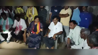 छेड़खानी के पीड़िता से मिलीं सीता सोरेन, न्याय का दिया भरोसा