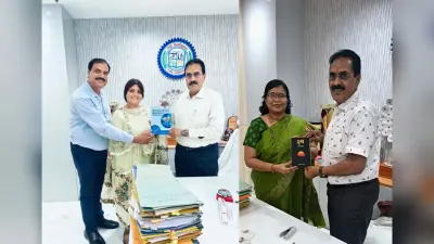 रांची विवि के कुलपति ने किया पुस्तक का विमोचन