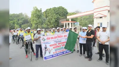 मतदाता जागरूकता को ले निकली साइकिल रैली