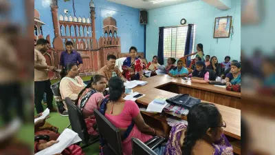घर-घर मतदाता पर्ची का वितरण कर रिपोर्ट जमा करें बीएलओ