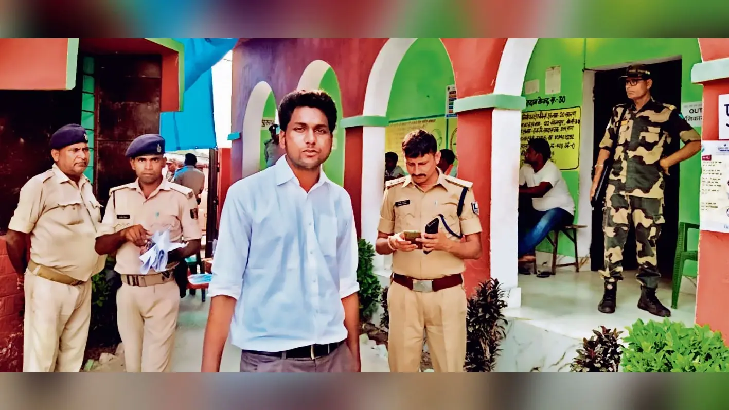 खुशनुमा मौसम के बीच लोकतंत्र की मजबूती के लिए वोटरों ने उत्साह के साथ किया मतदान