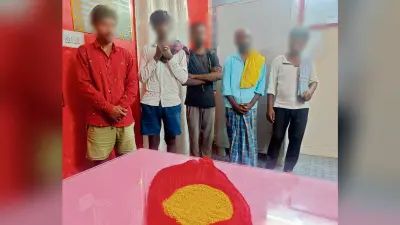 नकली सोने की बिक्री करते पांच ठग गिरफ्तार