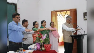 छात्रायें सबल बने, पढ़े और आगे बढ़े : वीसी