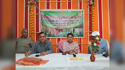 मौसम आधारित फसल लगाने पर दी जानकारी