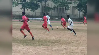 सीनियर डिवीजन फुटबॉल: मोरहाबादी एक्सप्रेस, जय जवान, बांधगाड़ी व कव्वाली जीते