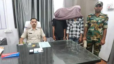 मोबाइल छिनतई करते बाइक सवार तीन आरोपी गिरफ्तार