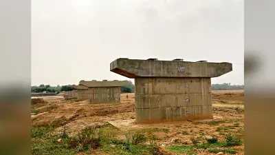 झारसुगुड़ा : पुल का निर्माण पूरा होने को लेकर अनिश्चितता, दोबारा टेंडर प्रक्रिया शुरू होने का इंतजार