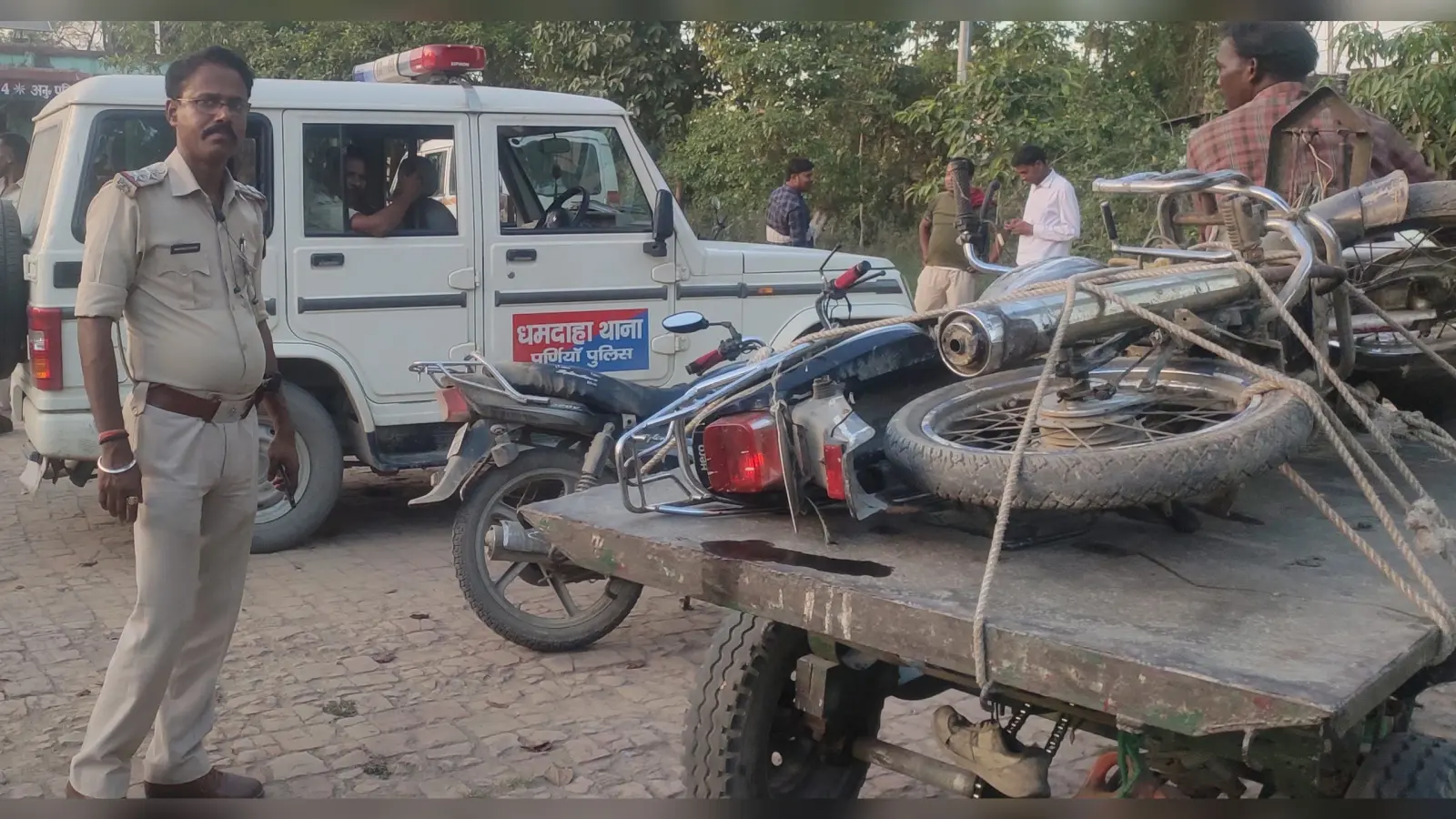 पुलिस ने की चोरी की दो बाइक बरामद