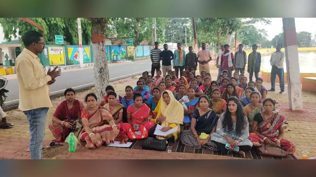 यूनियन की बैठक में सप्ताहभर में मानदेय भुगतान करने की उठी मांग